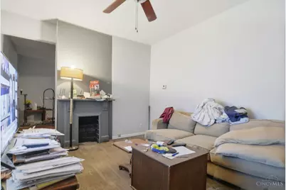 210 Sekitan Avenue, Miami Township, OH 45001 - Photo 5