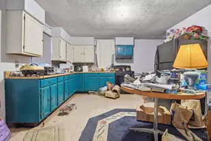 210 Sekitan Ave, Miami Township, OH 45001 - Photo 9