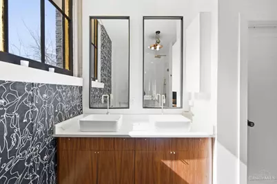 1835 Baymiller St, Cincinnati, OH 45214 - Photo 27