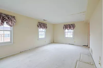 1126 Hickok Lane, Cincinnati, OH 45238 - Photo 9