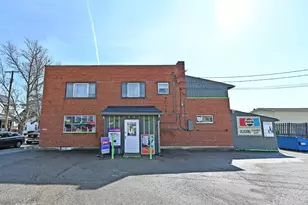 950 Jefferson Ave, Reading, OH 45215 - Photo 1