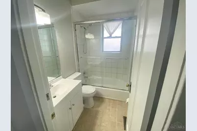 400 Grand Avenue, Cincinnati, OH 45205 - Photo 17