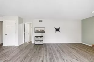 6258 Chablis Dr, Liberty Township, OH 45011 - Photo 9