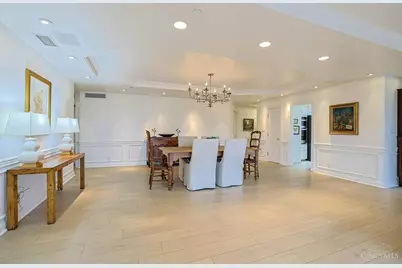 2121 Alpine Place #301, Cincinnati, OH 45206 - Photo 9