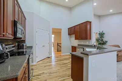 6793 Jennifer Lynn Drive, Cincinnati, OH 45248 - Photo 11