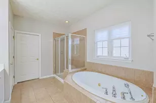 6793 Jennifer Lynn Dr, Green Township, OH 45248 - Photo 21