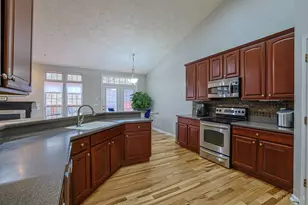 6793 Jennifer Lynn Dr, Green Township, OH 45248 - Photo 13