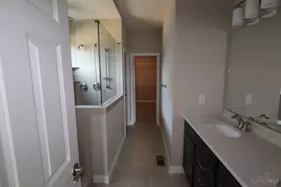 5976 Hawks Ln, Miami Township, OH 45150 - Photo 9