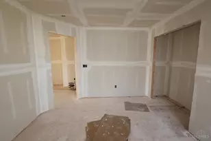 1772 Goldfinch Ln, Miami Township, OH 45150 - Photo 9