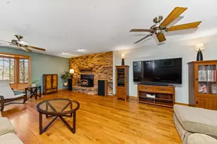 1054 8 Mile Rd, Anderson Township, OH 45255 - Photo 21