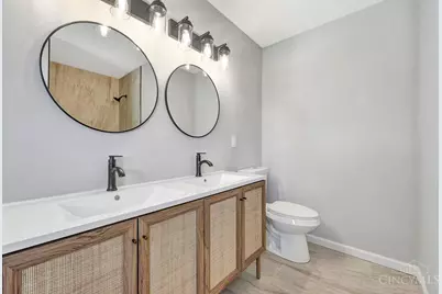 875 Venetian Terrace, Cincinnati, OH 45224 - Photo 35
