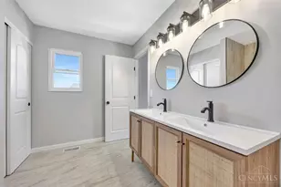 875 Venetian Terrace, Cincinnati, OH 45224 - Photo 37