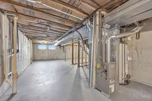 875 Venetian Terrace, Cincinnati, OH 45224 - Photo 49