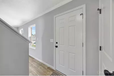 875 Venetian Terrace, Cincinnati, OH 45224 - Photo 13