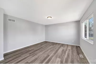 875 Venetian Terrace, Cincinnati, OH 45224 - Photo 19