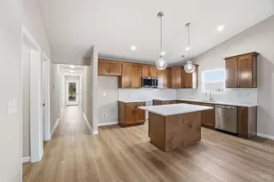 2056 Pine Forest Dr, Miamisburg, OH 45342 - Photo 7