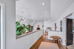 987 Hill St, Cincinnati, OH 45202 - Photo 13