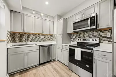 8628 Mockingbird Lane, Springfield Township, OH 45231 - Photo 7