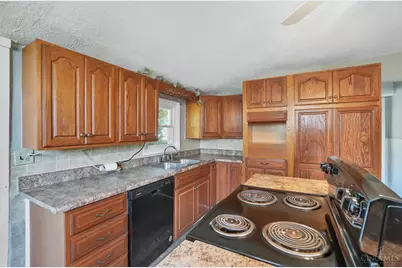 149 Boltin Street, Dayton, OH 45403 - Photo 9