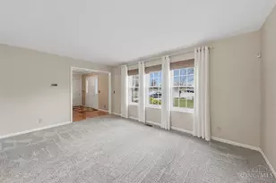 6293 Jessica Ct, Liberty Township, OH 45044 - Photo 11