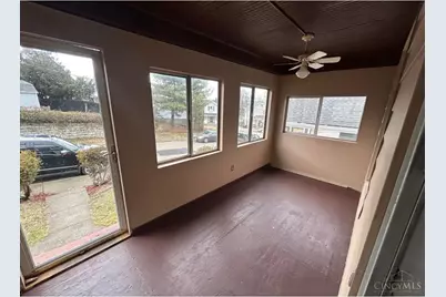 4546 Leo Street, Cincinnati, OH 45217 - Photo 7