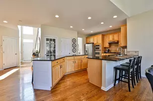 1790 Amberwood Way, Hamilton Township, OH 45039 - Photo 9