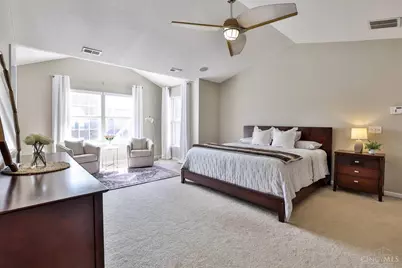 1790 Amberwood Way, Hamilton Township, OH 45039 - Photo 13