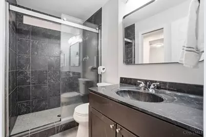 933 Auburnview Drive, Cincinnati, OH 45206 - Photo 11