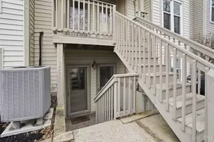 933 Auburnview Dr, Cincinnati, OH 45206 - Photo 3