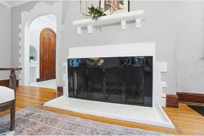 1352 Westminster Drive, Cincinnati, OH 45229 - Photo 5