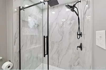 1352 Westminster Drive, Cincinnati, OH 45229 - Photo 25