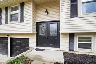 5770 Elmcris Dr, Miami Township, OH 45150 - Photo 3