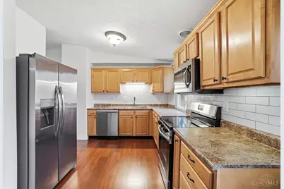 5770 Elmcris Drive, Miami Township, OH 45150 - Photo 9