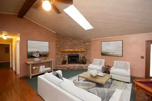 616 Lorelei Dr, Perry Township, OH 45118 - Photo 3