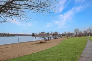 616 Lorelei Dr, Perry Township, OH 45118 - Photo 33