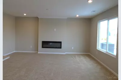 2063 Longmeadow Lane, Batavia, OH 45103 - Photo 5