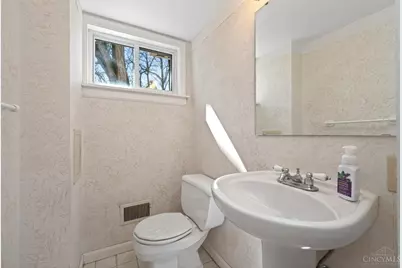 3929 Malaer Drive, Sharonville, OH 45241 - Photo 23