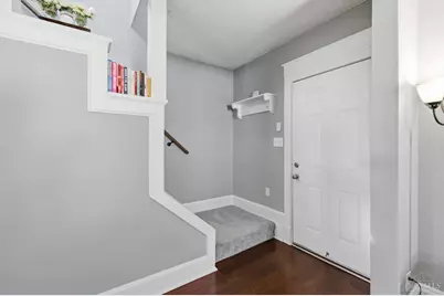 6867 Hurd Avenue, Columbia Township, OH 45227 - Photo 9