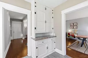 6867 Hurd Ave, Columbia Township, OH 45227 - Photo 17