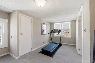 6867 Hurd Ave, Columbia Township, OH 45227 - Photo 33