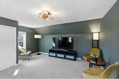 6867 Hurd Avenue, Columbia Township, OH 45227 - Photo 31