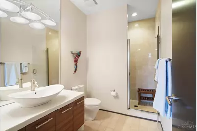 2801 Erie Avenue #202, Cincinnati, OH 45208 - Photo 43