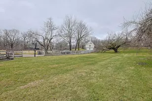 2040 Wellington Rd, Middletown, OH 45044 - Photo 41