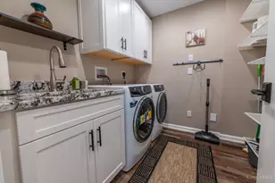 817 Locust Corner Rd, Pierce Township, OH 45245 - Photo 17