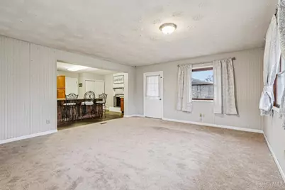 490 W Market Street, Springboro, OH 45066 - Photo 13