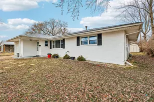 490 W Market St, Springboro, OH 45066 - Photo 3