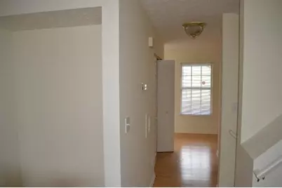 10555 Montgomery Road #72, Montgomery, OH 45242 - Photo 5