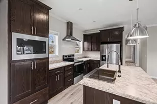 715 Walnut St, Franklin Township, OH 45120 - Photo 7