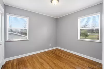 3935 Carrie Avenue, Cheviot, OH 45211 - Photo 27