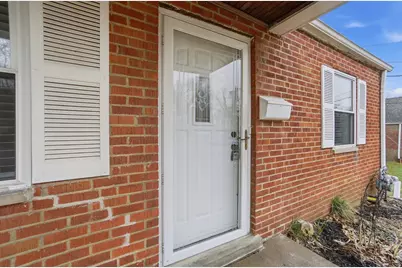 3935 Carrie Avenue, Cheviot, OH 45211 - Photo 9